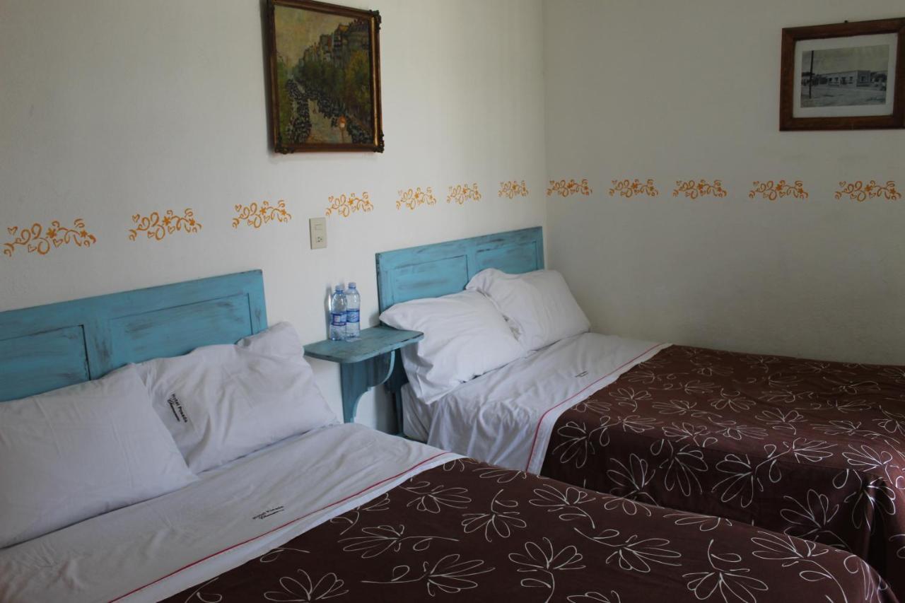 Hotel Posada Chamacuero Comonfort Zewnętrze zdjęcie